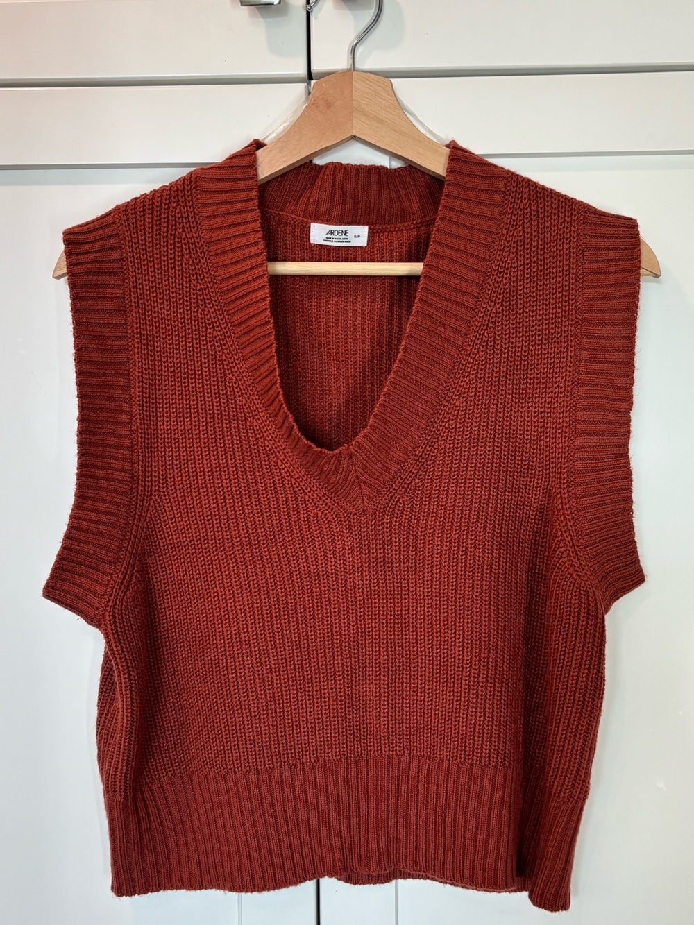 Ardene Rust V-Neck Chunky Knit Sweater Vest